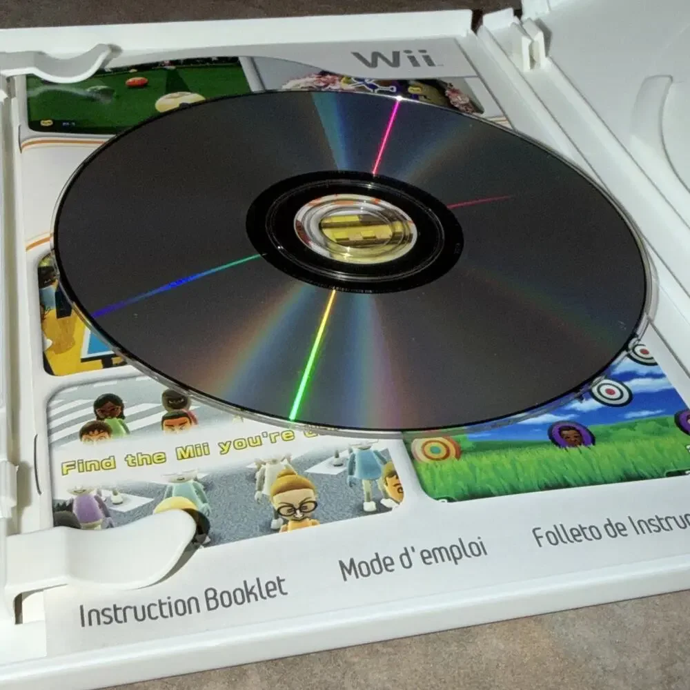 Wii Play Game Complete CIB (Nintendo Wii, 2006) Complete with Manual Tested